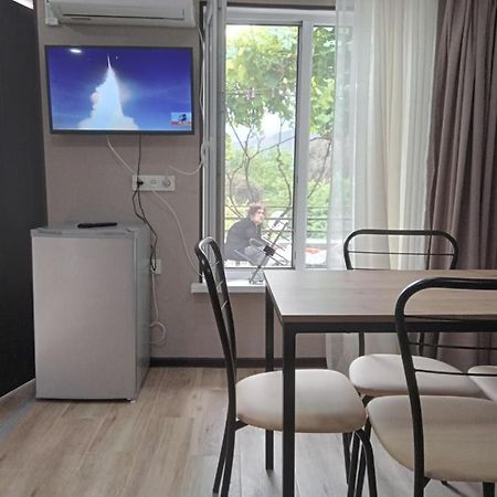 Veranda M Tbilisi Eksteriør billede