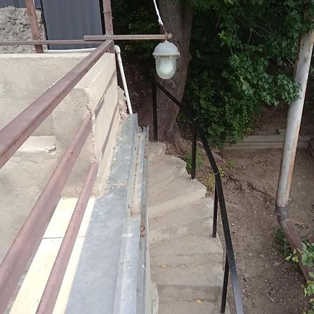 Veranda M Tbilisi Eksteriør billede